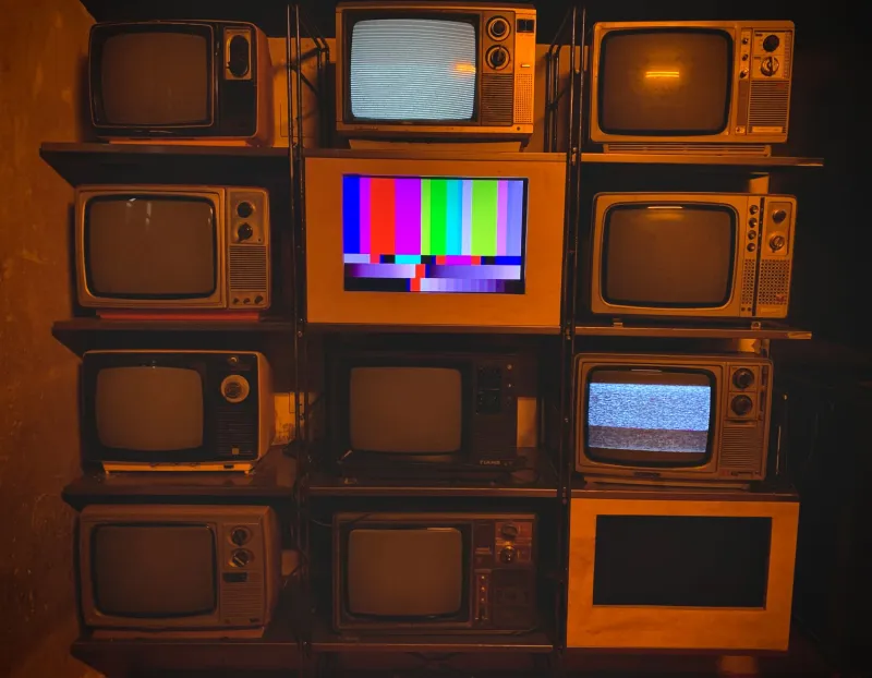 Same Words, Different Mouths: The Eerie Synchronization Happening Across Your TV News Channels